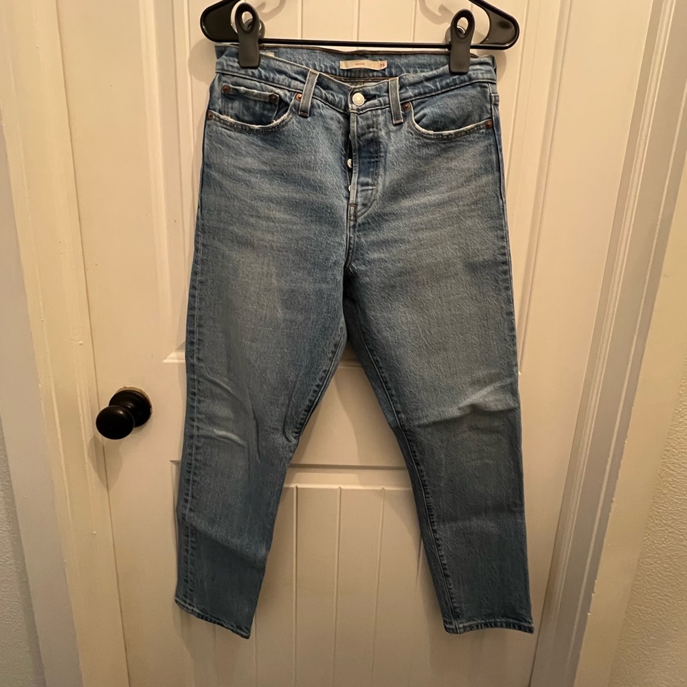 Levi’s Wedgie Jeans